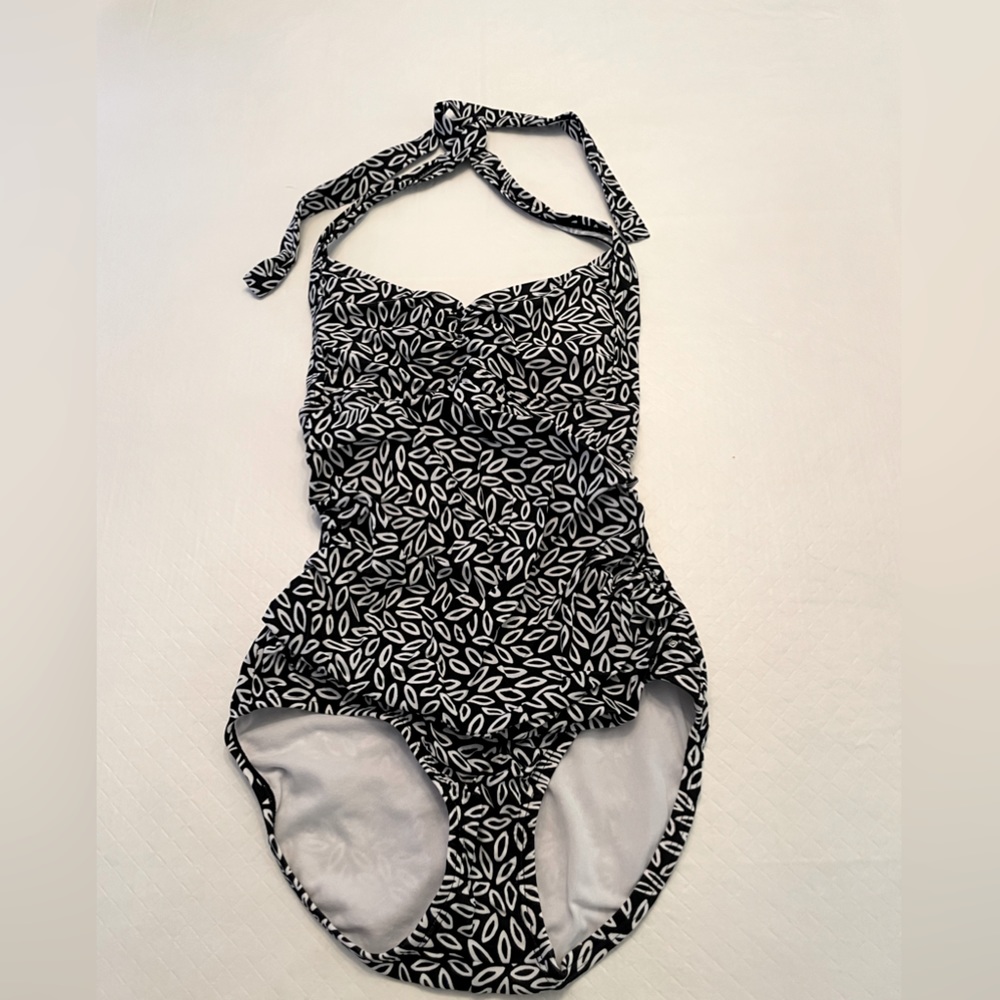 Speedo Size Ten bathing suit with around neck tie closure.